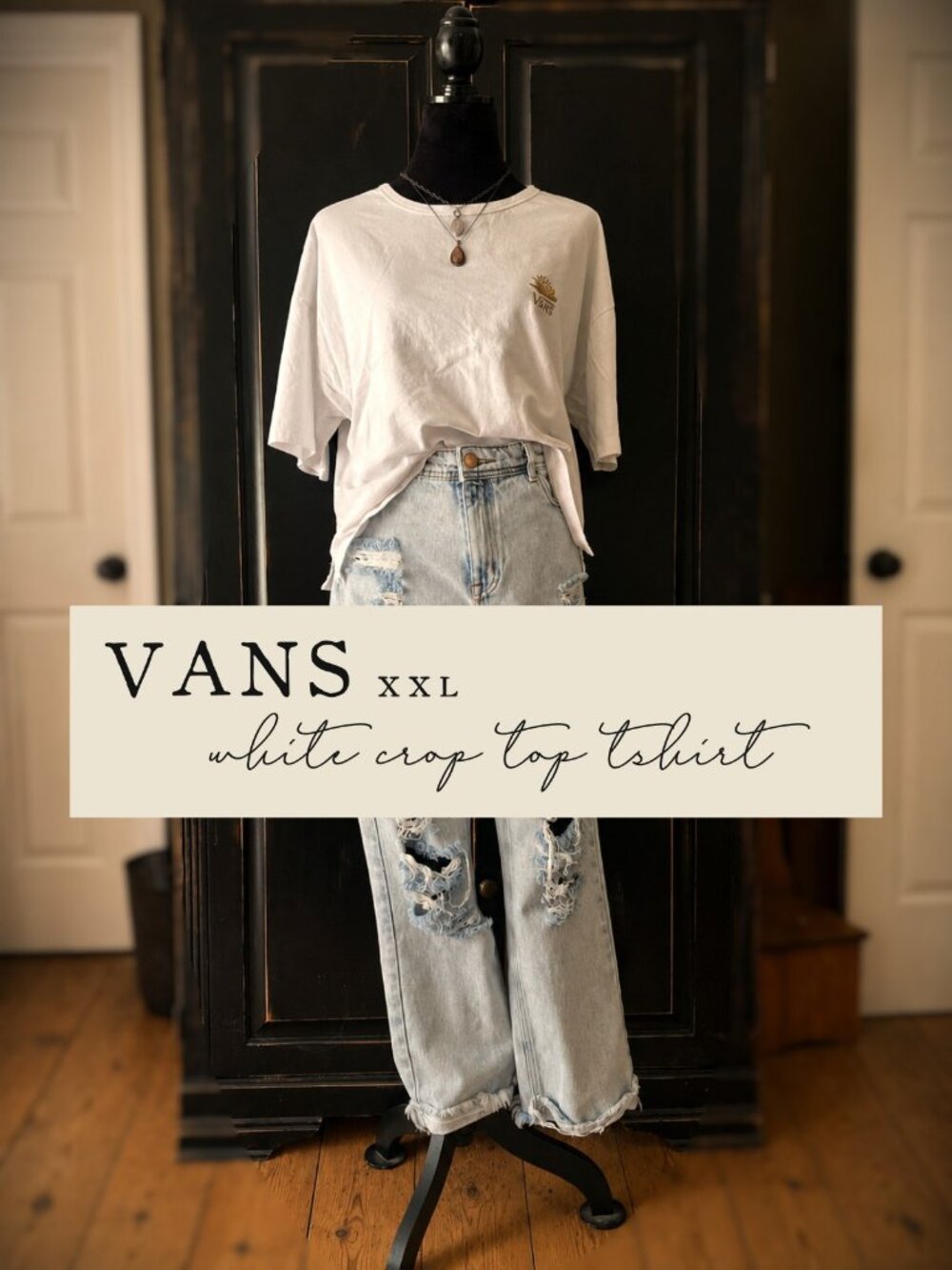 VANS Off The Wall Lotus Graphic Crop Top T-Shirt | White | Women's XXL